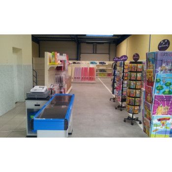 Agencement magasin La Halle de la Fête, ex d'aménagement de commerces