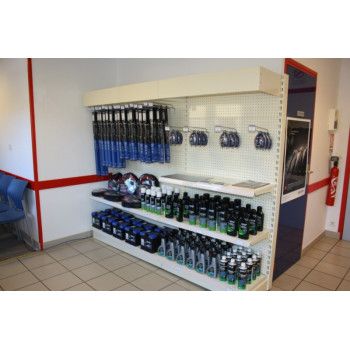 Amenagement professionnel du garage auto Condamine Axial Rent a Car